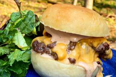 Smash burgers with homemade potato buns