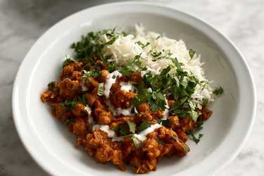 Vegetarian butter chicken style cauliflower and chickpeas